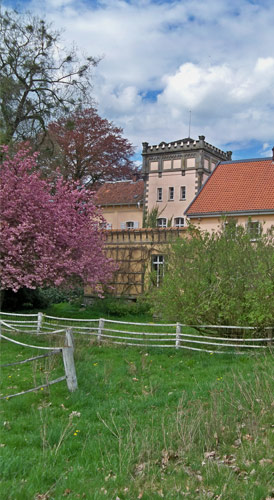 Horizontalsperre-Sockelabdichtung-Region-Bad-Muender1 - Trockenlegung eines Lansitzes